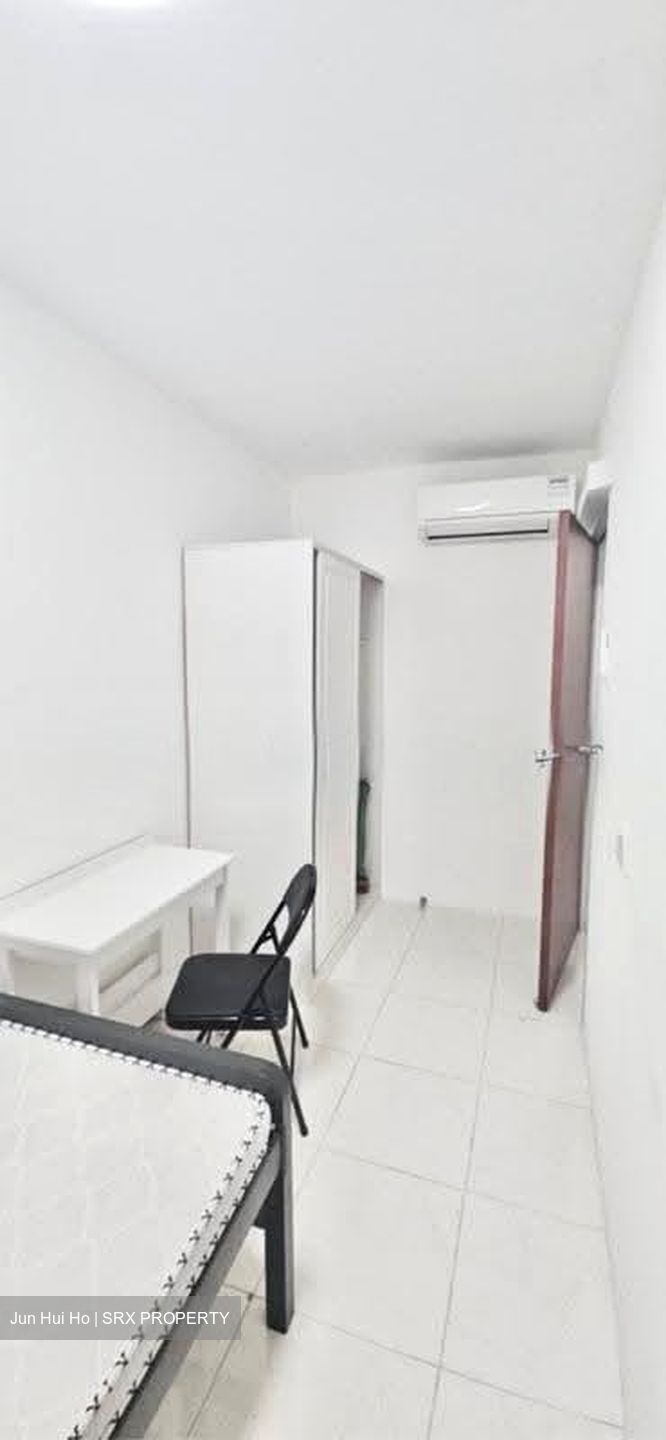 Melville Park (D18), Condominium #628774151